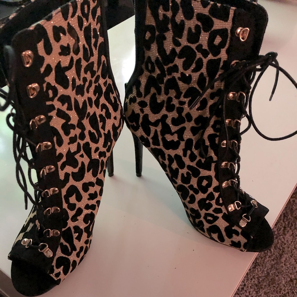 Heels, Size 10, Anne Michelle